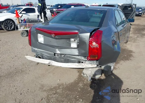 2004 Cadillac Cts Standard z USA, uszkodzony, nr VIN 1G6DM577X40149627